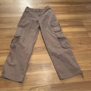 Women's Wide Leg Cargo Pants - Brown
